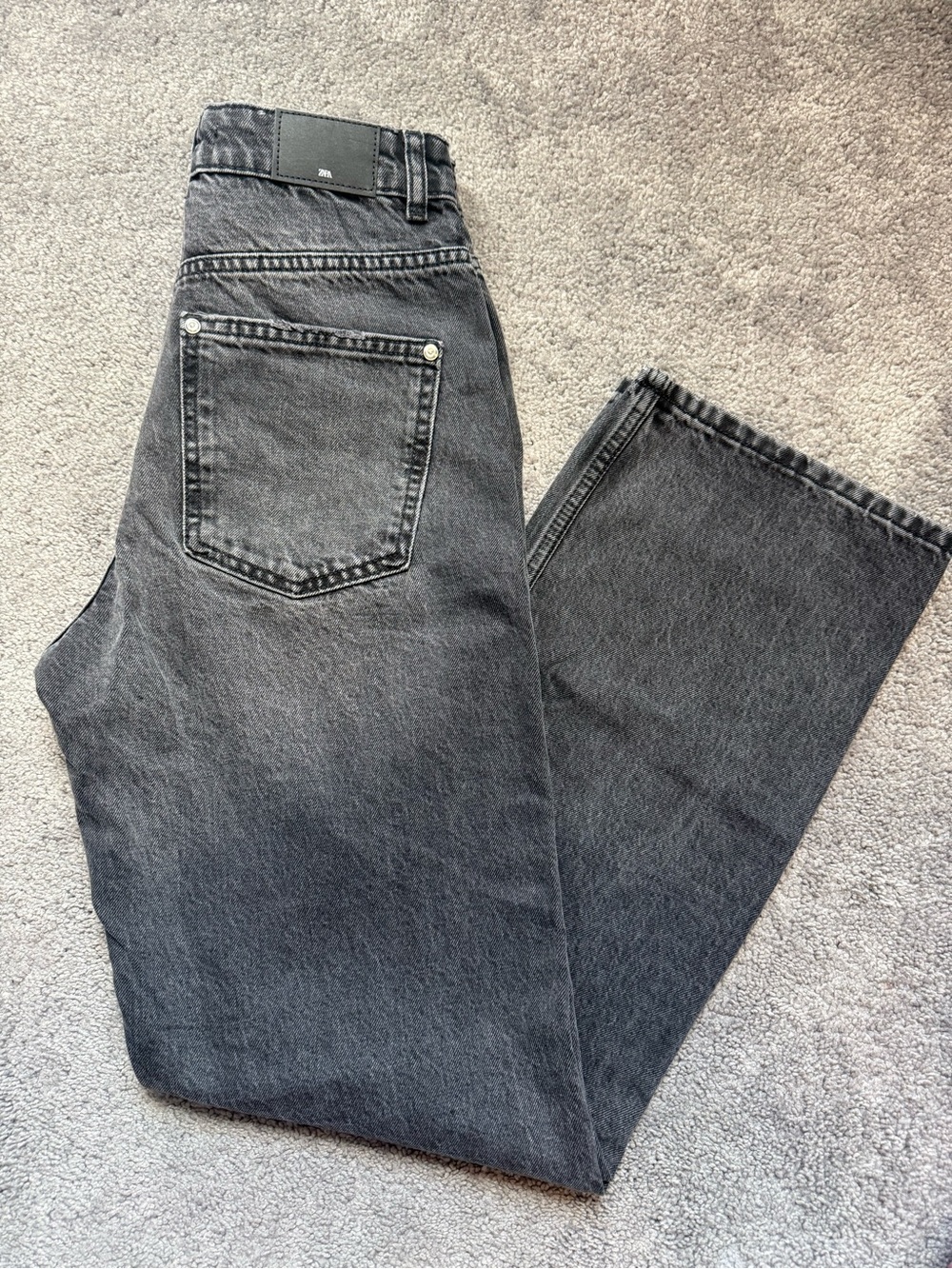 Men's Black Washed Straight-Leg Jeans